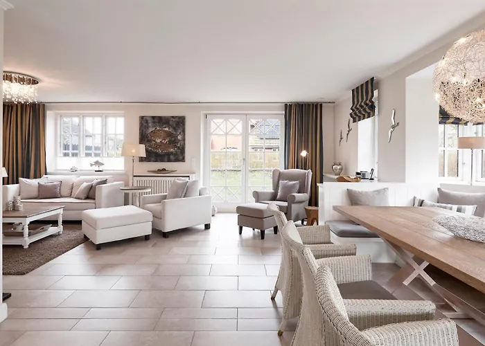 Feenhues Semesterbostad